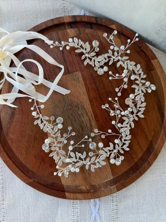 Bridal Crystal & Pearl Vine Headpiece - White - Picture 1 of 2